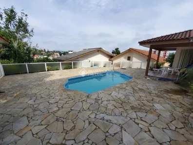 Casa com 4 Quartos à venda, 950m² no Centro, Porto União