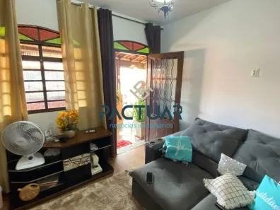 Casa com 2 Quartos para alugar, 120m² no Betânia, Belo Horizonte