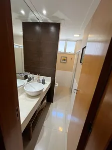 Casa de Condomínio com 4 Quartos para alugar, 374m² no Jardim Florença, Goiânia