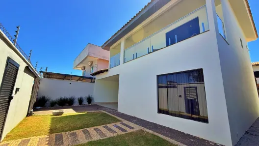 Sobrado com 4 Quartos à venda, 350m² no Plano Diretor Sul, Palmas