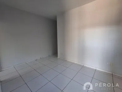 Casa com 3 Quartos para alugar, 65m² no Jardim Rio Grande, Aparecida de Goiânia