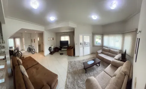 Casa de Condomínio com 3 Quartos para alugar, 250m² no Flores, Manaus