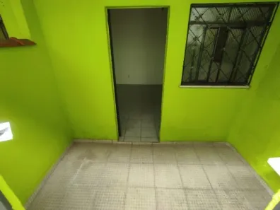 Kitnet para alugar, 20m² no Califórnia, Nova Iguaçu
