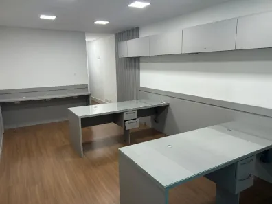Sala Comercial para alugar, 30m² no Centro, Cabo Frio