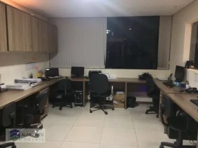 Sala Comercial à venda, 113m² no Stiep, Salvador