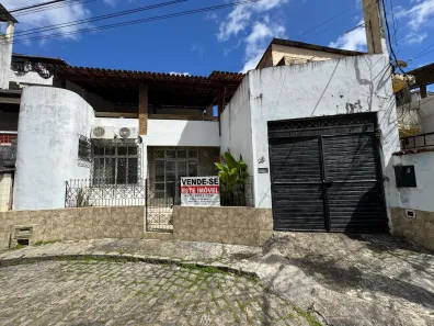 Casa com 4 Quartos à venda, 230m² no Caixa D'Água, Salvador