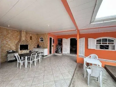 Casa com 6 Quartos à venda, 210m² no Sertaozinho, Matinhos