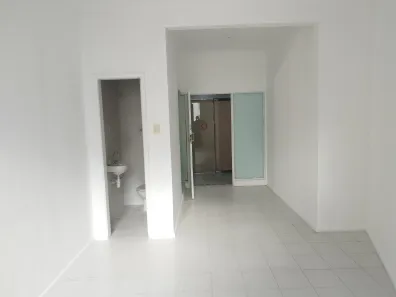 Ponto Comercial para alugar, 18m² no Copacabana, Rio de Janeiro