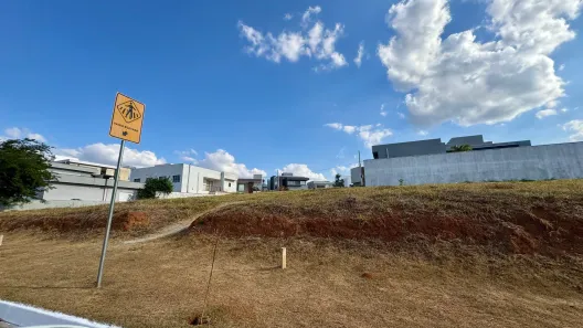 Lote/Terreno à venda, 400m² no Gran Park, Vespasiano