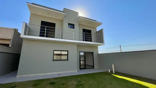 Sobrado com 3 Quartos à venda, 167m² no Parque Olívio Franceschini, Hortolândia
