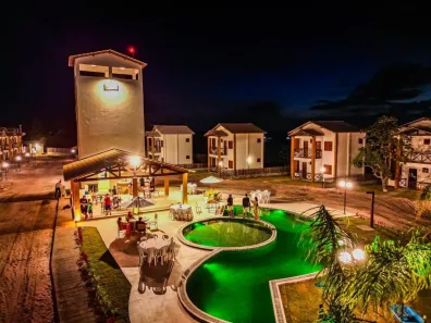 Casa de Condomínio com 3 Quartos à venda, 250m² no , Barreirinhas