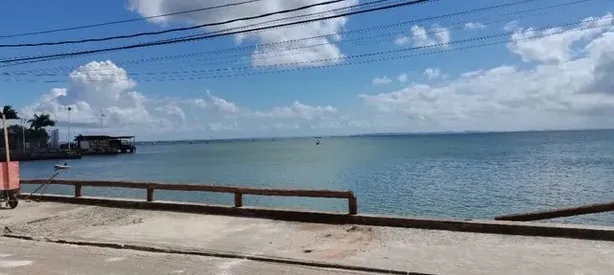 Galpão/Depósito/Armazém à venda, 390m² no Ribeira, Salvador