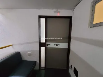 Sala Comercial para alugar, 28m² no Torre, Recife