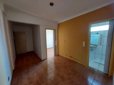 Kitnet com 1 Quarto à venda, 51m² no Centro, Londrina