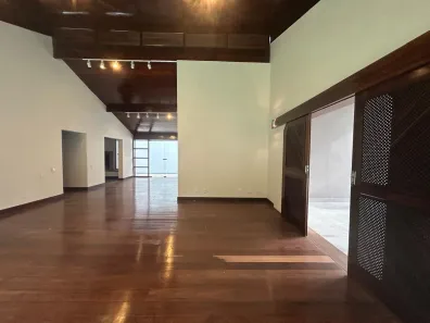 Casa com 7 Quartos para alugar, 756m² no Morin, Petrópolis