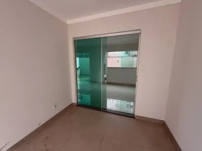 Sobrado com 3 Quartos à venda, 110m² no Plano Diretor Sul, Palmas
