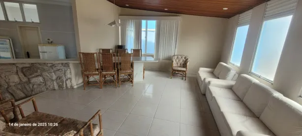 Casa de Condomínio com 5 Quartos para alugar, 233m² no Ogiva, Cabo Frio