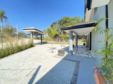 Fazenda/Sítio com 4 Quartos à venda, 1300m² no , Mairinque