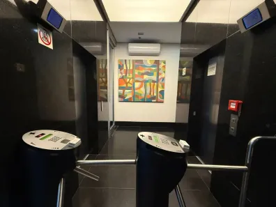 Sala Comercial para alugar, 163m² no Savassi, Belo Horizonte