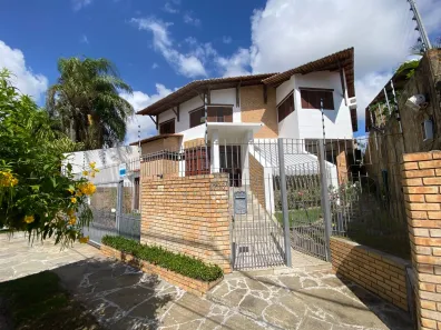 Sobrado com 4 Quartos à venda, 340m² no Capim Macio, Natal