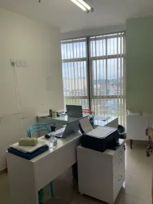 Sala Comercial à venda, 30m² no Centro, São Gonçalo
