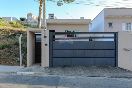 Casa com 2 Quartos à venda, 90m² no Vila São Paulo, Mogi das Cruzes