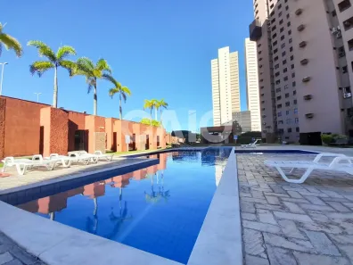 Apartamento com 2 Quartos para alugar, 56m² no Candelária, Natal