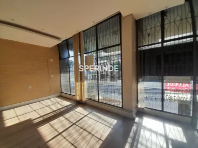 Ponto Comercial para alugar, 55m² no Pio X, Caxias do Sul