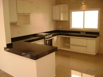 Casa de Condomínio com 3 Quartos para alugar, 170m² no Parque Brasil 500, Paulínia