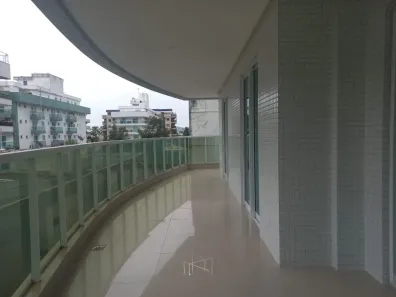 Apartamento com 3 Quartos para venda ou aluguel, 150m² no Vila Nova, Cabo Frio