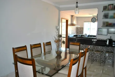 Casa com 3 Quartos à venda, 274m² no Ipiranga, Belo Horizonte