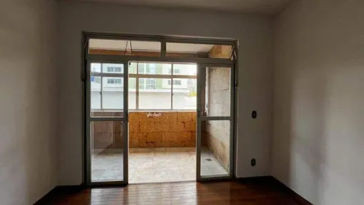 Sala Comercial com 4 Quartos à venda, 160m² no Coração de Jesus, Belo Horizonte