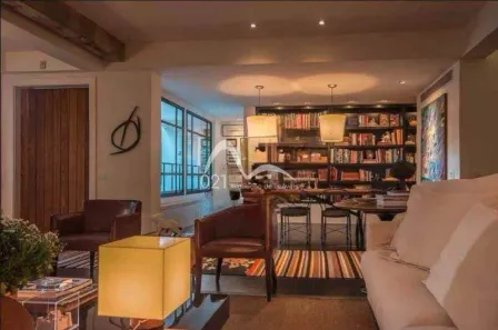 Casa com 3 Quartos à venda, 660m² no Humaitá, Rio de Janeiro