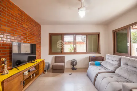 Sobrado com 8 Quartos à venda, 480m² no Centro, Matinhos