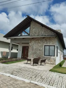 Casa de Condomínio com 3 Quartos para alugar, 160m² no , Bananeiras