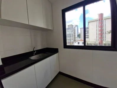 Apartamento com 3 Quartos para alugar, 77m² no São Pedro, Belo Horizonte