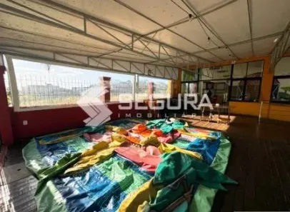 Sala Comercial para alugar, 660m² no Igara, Canoas