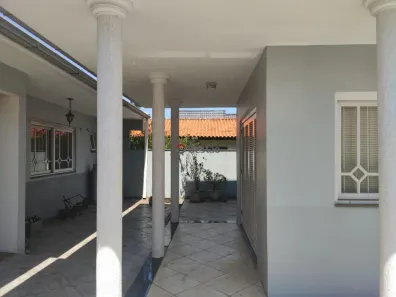Casa com 4 Quartos para alugar, 368m² no Igara, Canoas