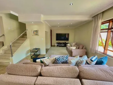 Casa de Condomínio com 4 Quartos à venda, 381m² no Enseada, Guarujá