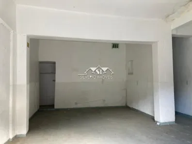 Ponto Comercial para alugar, 40m² no Quissama, Petrópolis