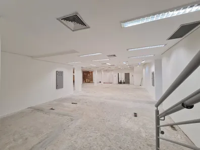Ponto Comercial para alugar, 300m² no Centro, Nova Iguaçu