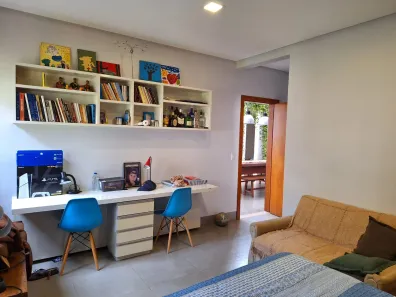 Casa de Condomínio com 4 Quartos à venda, 300m² no Jardins Verona, Goiânia
