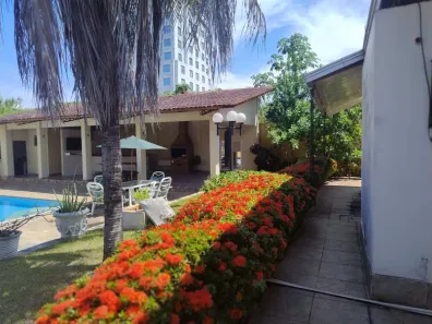 Casa de Condomínio com 4 Quartos à venda, 600m² no Chapada, Manaus