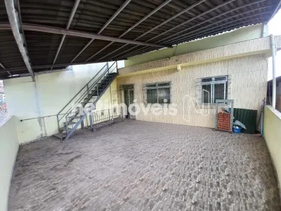 Ponto Comercial com 2 Quartos para alugar, 140m² no Itacaranha, Salvador