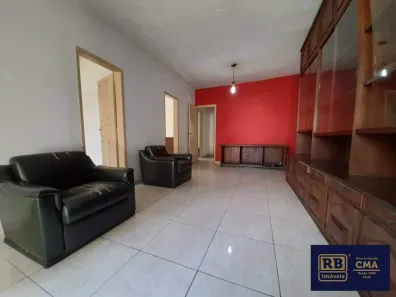 Casa com 3 Quartos para alugar, 200m² no Santo Antônio, Belo Horizonte