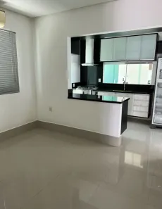 Casa de Condomínio com 4 Quartos à venda, 300m² no Chapada, Manaus