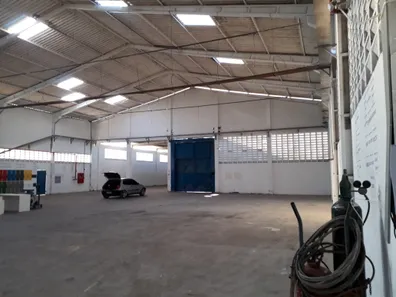 Galpão/Depósito/Armazém à venda, 2600m² no Centro, Simões Filho