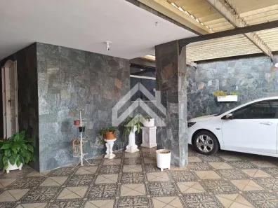 Casa com 3 Quartos à venda, 282m² no Vila Santo Antônio, Rio Claro