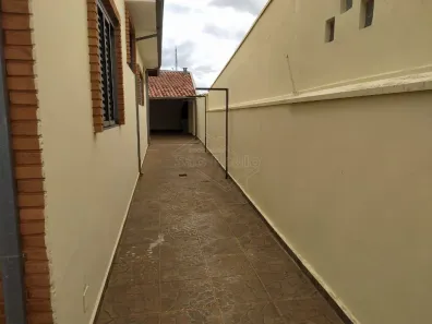 Casa com 4 Quartos à venda, 223m² no Vila Yamada, Araraquara