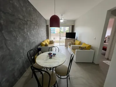 Apartamento com 2 Quartos à venda, 70m² no Jardim Las Palmas, Guarujá